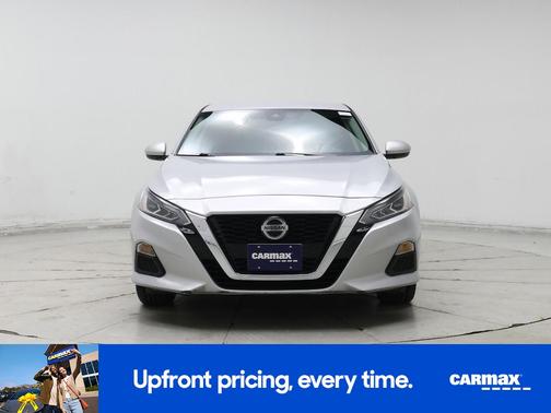 2022 Nissan Altima SV
