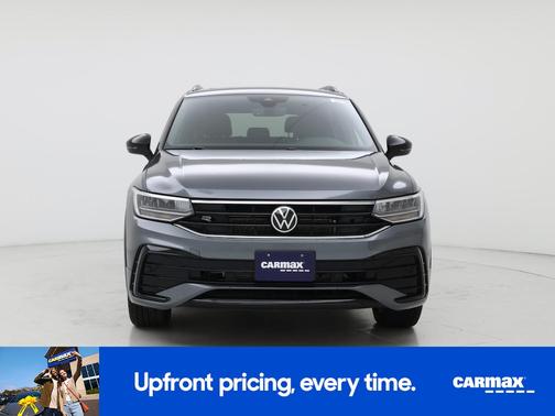 Gray 2022 Volkswagen Tiguan SE R-Line Black