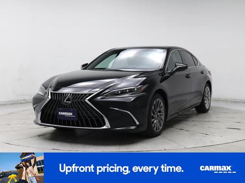 Black 2023 Lexus ES 300h Luxury
