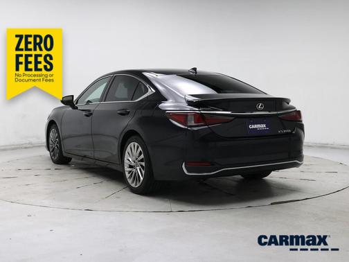 Black 2023 Lexus ES 300h Luxury