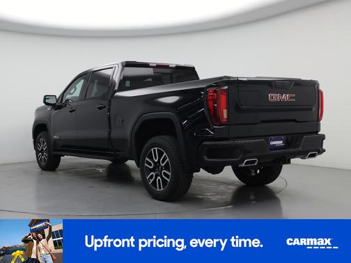 Black 2022 GMC Sierra 1500 AT4
