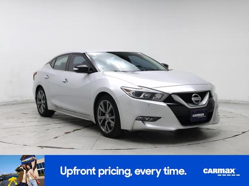 Silver 2017 Nissan Maxima SV