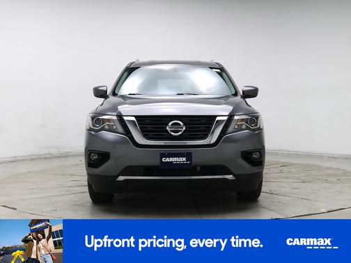 2020 Nissan Pathfinder SV