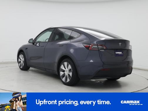 2023 Tesla Model Y Base