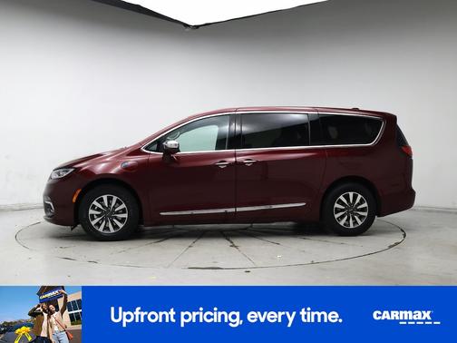 2022 Chrysler Pacifica Hybrid Limited