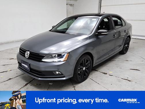 Gray 2018 Volkswagen Jetta SE Sport