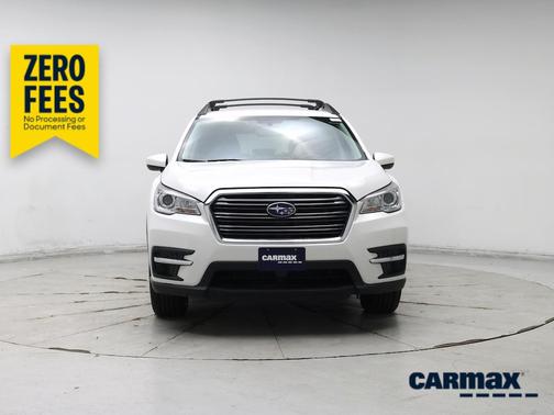 White 2019 Subaru Ascent Premium
