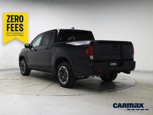 Black 2024 Honda Ridgeline Black Edition
