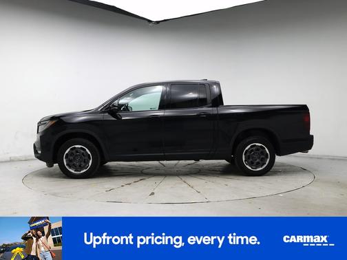 Black 2024 Honda Ridgeline Black Edition