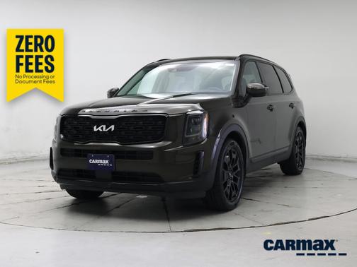 Green 2022 Kia Telluride EX