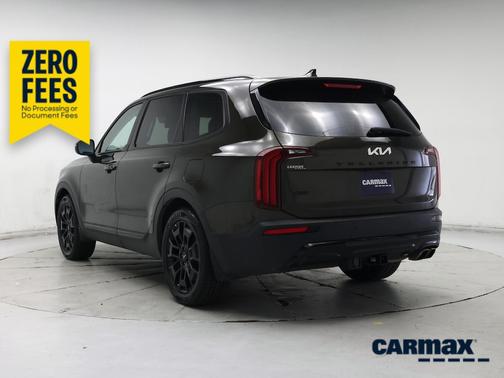 Green 2022 Kia Telluride EX