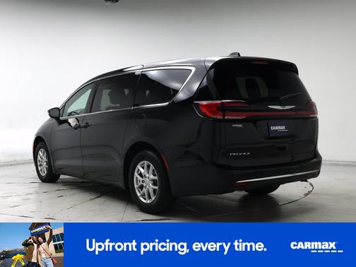 Black 2025 Chrysler Pacifica Select
