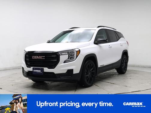 White 2023 GMC Terrain SLE