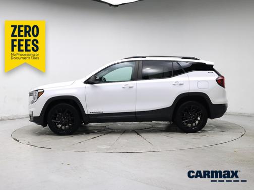 White 2023 GMC Terrain SLE