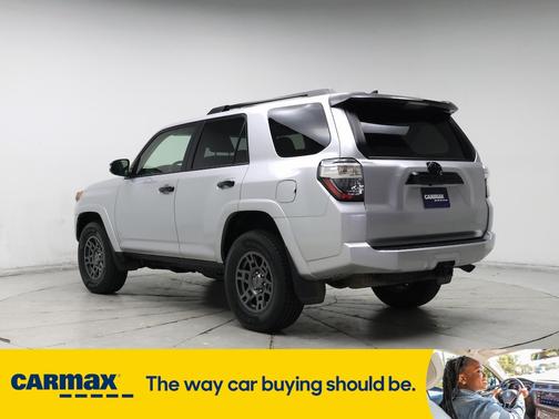 2020 Toyota 4Runner Venture
