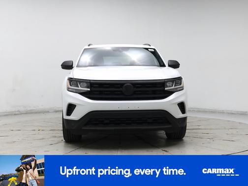 White 2022 Volkswagen Atlas Cross Sport SEL