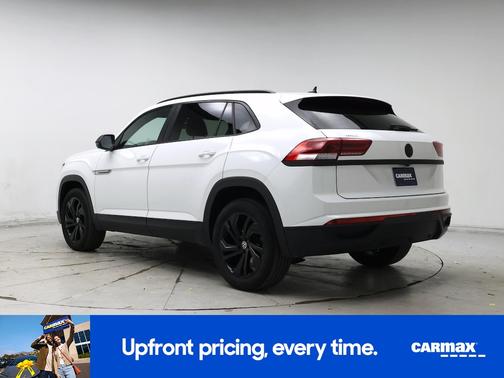 White 2022 Volkswagen Atlas Cross Sport SEL