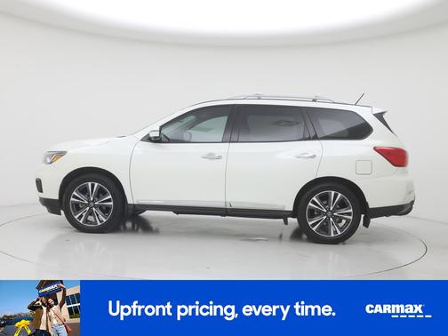 White 2018 Nissan Pathfinder Platinum
