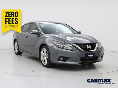 Gray 2016 Nissan Altima SL