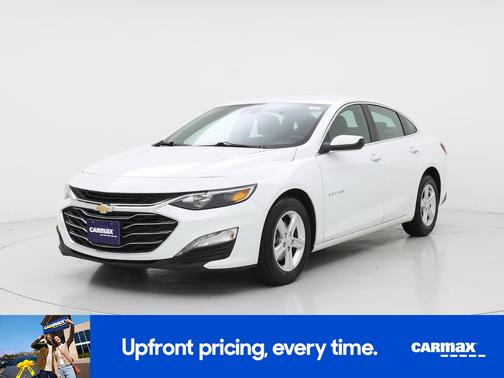 White 2024 Chevrolet Malibu 1LT