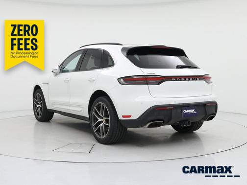 White 2023 Porsche Macan
