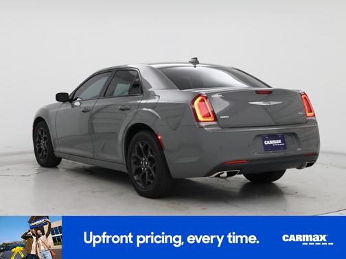 2019 Chrysler 300 S