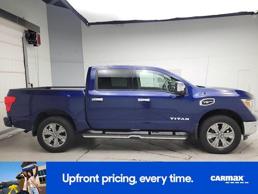 2017 Nissan Titan SL