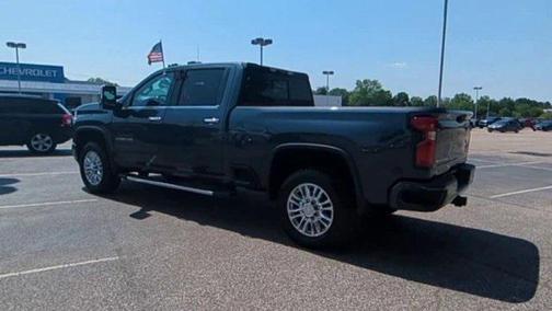 2020 Chevrolet Silverado 2500 High Country