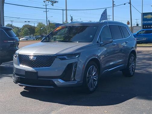 2025 Cadillac XT6 Premium Luxury FWD
