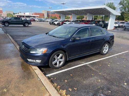 2015 Volkswagen Passat 1.8T Limited Edition