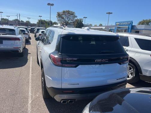 2025 GMC Acadia FWD Elevation