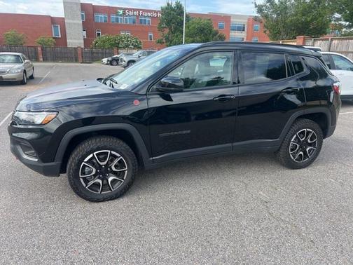2024 Jeep Compass Trailhawk