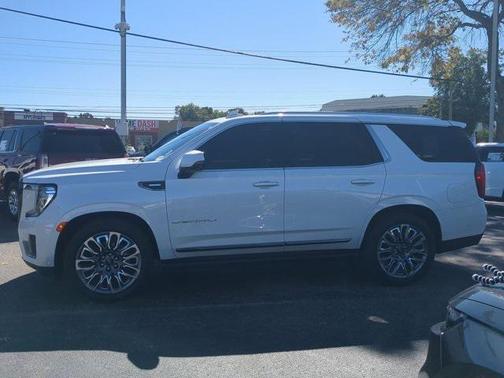 2023 GMC Yukon Denali Ultimate