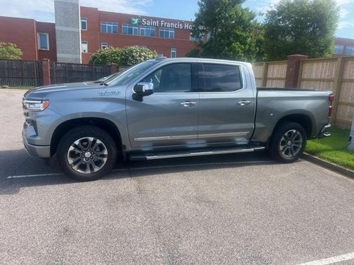 2024 Chevrolet Silverado 1500 High Country