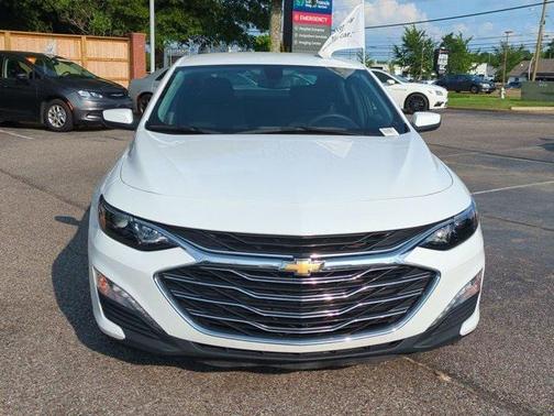 2022 Chevrolet Malibu FWD LT