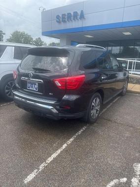 2019 Nissan Pathfinder SV