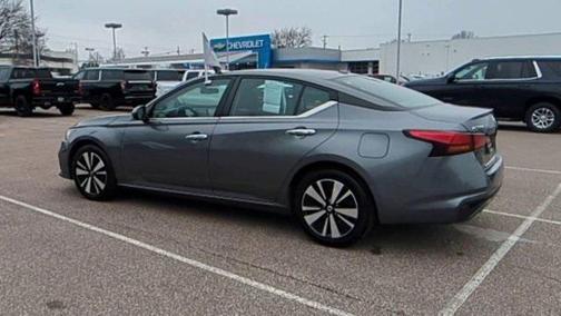 2022 Nissan Altima 2.5 SV