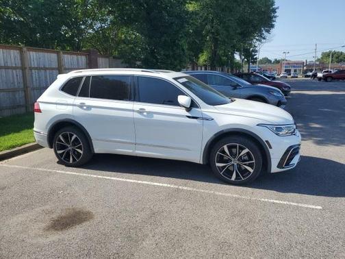 2023 Volkswagen Tiguan 2.0T SEL R-Line 4MOTION
