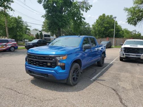 2022 Chevrolet Silverado 1500 Custom