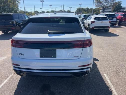 2021 Audi Q8 55 Premium Plus