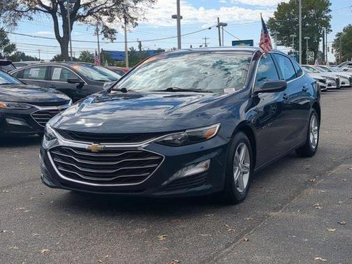 2022 Chevrolet Malibu FWD LT