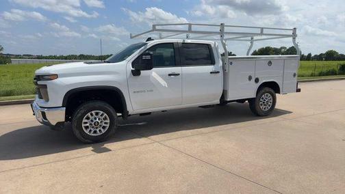 Summit White 2026 Chevrolet Silverado 2500 WT