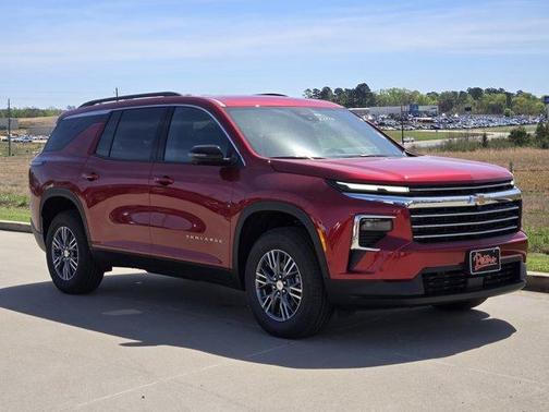 Radiant Red 2026 Chevrolet Traverse LT