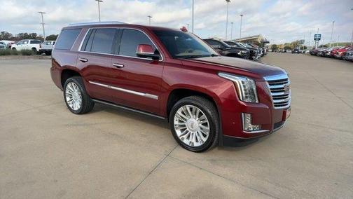 2019 Cadillac Escalade Platinum