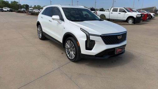 2025 Cadillac XT4 Premium Luxury