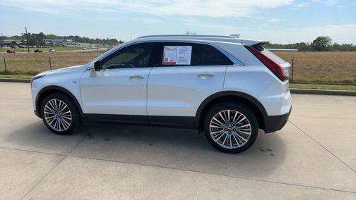 2025 Cadillac XT4 Premium Luxury