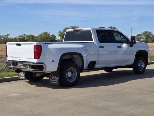 2026 Chevrolet Silverado 3500 WT