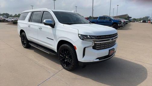 Summit White 2023 Chevrolet Suburban Premier