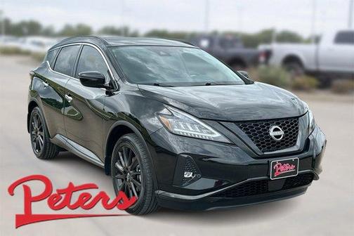 Black 2023 Nissan Murano SV
