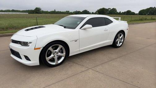 Summit White 2015 Chevrolet Camaro 2SS